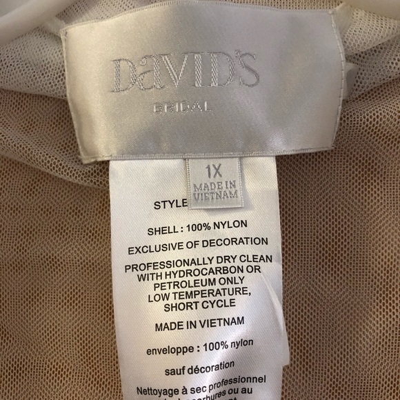 1x David’s Bridal Tulle Shrug w Pleats NWT IVORY - Picture 4 of 6